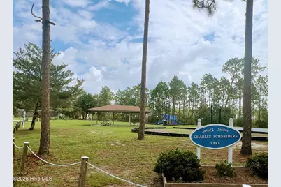 877 Cambridge Road, Southport, NC 28461 - Photo 17