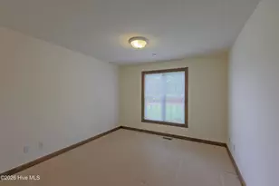 215 S Johnson St, Beulaville, NC 28518 - Photo 21
