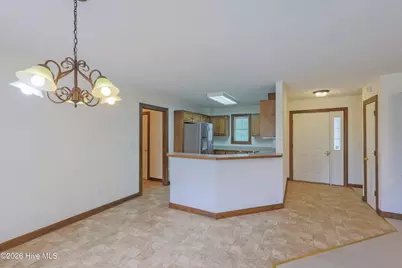 215 S Johnson Street, Beulaville, NC 28518 - Photo 5
