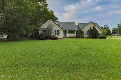 215 S Johnson Street, Beulaville, NC 28518 - Photo 33