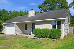 621 Walden Pl, Jacksonville, NC 28546 - Photo 3