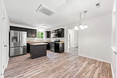 621 Walden Place, Jacksonville, NC 28546 - Photo 15