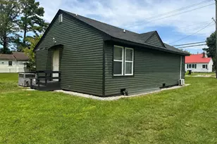 111 N McCaskey Rd, Williamston, NC 27892 - Photo 21