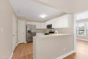424 Commerce Ave, Morehead City, NC 28557 - Photo 11