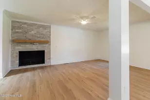 353 Gibson Dairy Rd, Elizabethtown, NC 28337 - Photo 7