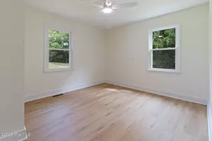 353 Gibson Dairy Rd, Elizabethtown, NC 28337 - Photo 27