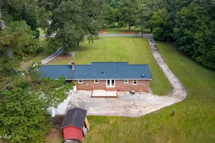 353 Gibson Dairy Rd, Elizabethtown, NC 28337 - Photo 39