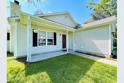 152 Horse Shoe Bend, Jacksonville, NC 28546 - Photo 5
