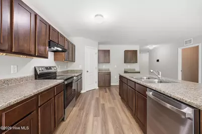 320 Adobe Lane, Jacksonville, NC 28546 - Photo 31