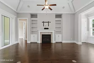 2549 Hillsborough Dr, Southport, NC 28461 - Photo 9