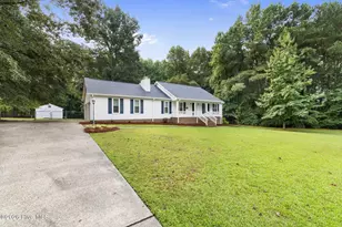 122 N Pointe Dr, Goldsboro, NC 27530 - Photo 3