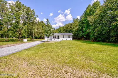 390 Newtown Loop Road, Atkinson, NC 28421 - Photo 5
