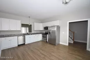 2405 Chavis Dr, Greenville, NC 27858 - Photo 3