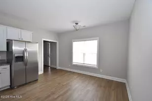 2405 Chavis Dr, Greenville, NC 27858 - Photo 5