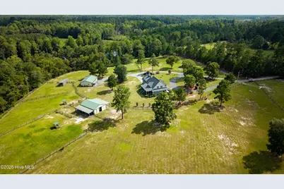 160 Calebs Run, Aberdeen, NC 28315 - Photo 79