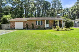 1355 N Rdg St, Southern Pines, NC 28387 - Photo 1