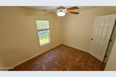 100 Constitution Avenue, Jacksonville, NC 28540 - Photo 17