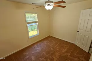 100 Constitution Ave, Jacksonville, NC 28540 - Photo 17