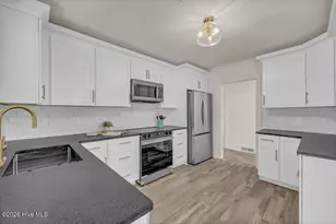 329 Wayne Dr, Wilmington, NC 28403 - Photo 15