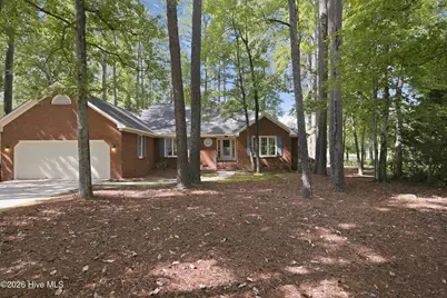 307 Augusta Court, New Bern, NC 28562 - Photo 3