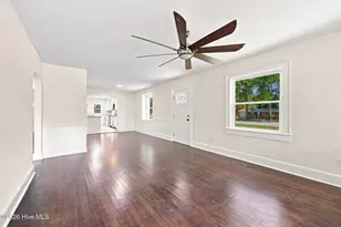 301 W 15th St, Washington, NC 27889 - Photo 3