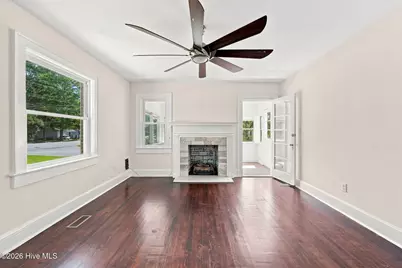 301 W 15th Street, Washington, NC 27889 - Photo 5