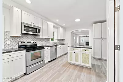 301 W 15th Street, Washington, NC 27889 - Photo 11