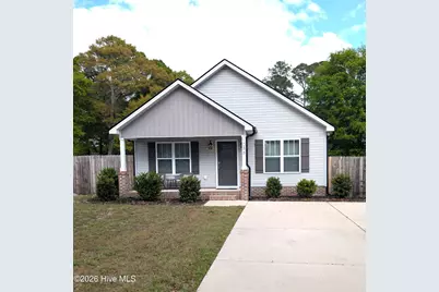 1086 Mille Avenue SW, Calabash, NC 28467 - Photo 1