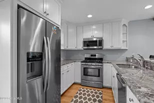 7118 Archers Creek Dr, Emerald Isle, NC 28594 - Photo 5