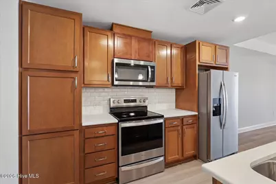 14 Grace Street #Apt 1114, Wilmington, NC 28401 - Photo 9