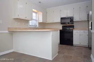 2380 Vineyard Dr, Winterville, NC 28590 - Photo 7