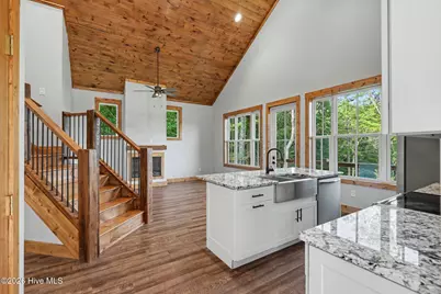60 Oak Forest Circle, Hayesville, NC 28904 - Photo 15