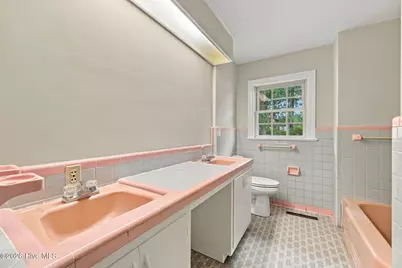 405 S Broad Street, Robersonville, NC 27871 - Photo 45