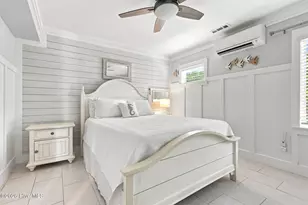 102 Gregg St, Emerald Isle, NC 28594 - Photo 15