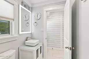 102 Gregg St, Emerald Isle, NC 28594 - Photo 19