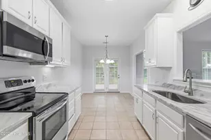 709 E Pipers Glen, Shallotte, NC 28470 - Photo 13
