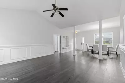709 E Pipers Glen, Shallotte, NC 28470 - Photo 7
