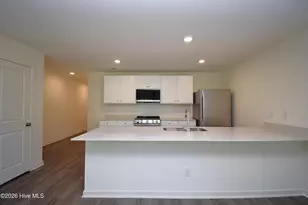 2460 Brookville Dr, Greenville, NC 27834 - Photo 9
