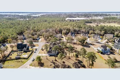 403 Ardan Oaks Circle, Cape Carteret, NC 28584 - Photo 3