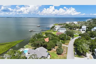 5104 Bogue Sound Drive, Emerald Isle, NC 28594 - Photo 43