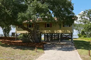 5104 Bogue Sound Dr, Emerald Isle, NC 28594 - Photo 51