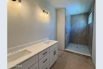 656 Fishermans Point, Newport, NC 28570 - Photo 15