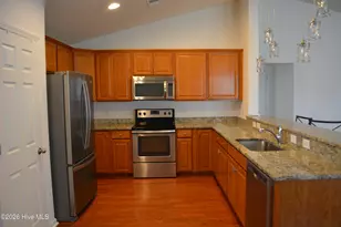 692 Pickering Dr NW, Calabash, NC 28467 - Photo 5