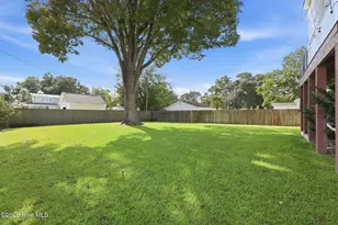 1601 River Dr, New Bern, NC 28560 - Photo 11