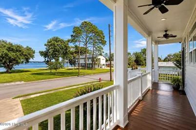 1601 River Drive, New Bern, NC 28560 - Photo 9