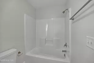 4136 Pine Hollow Dr, Wilmington, NC 28412 - Photo 23