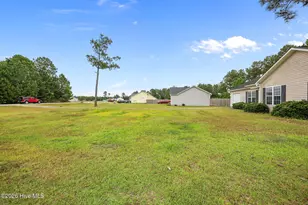180 Ashbury Park Ln, Richlands, NC 28574 - Photo 35