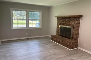 104 Greencrest Cir, Jacksonville, NC 28540 - Photo 3