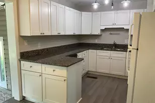 104 Greencrest Cir, Jacksonville, NC 28540 - Photo 5