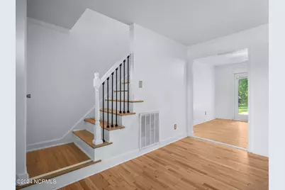 1011 Daniel Place, Jacksonville, NC 28540 - Photo 13